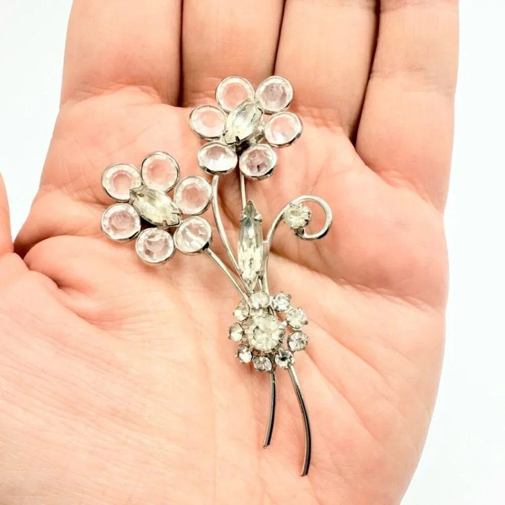 Vintage Silver Tone Bezel Set Faceted Crystal Flower Bouquet Brooch